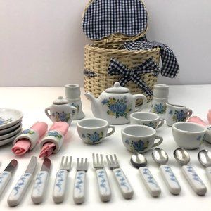 VTG 40PC White and Blue Floral Miniature Set